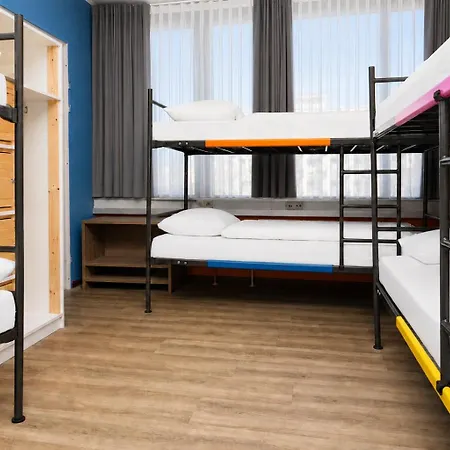 Amsterdam Teleport Hotel-2